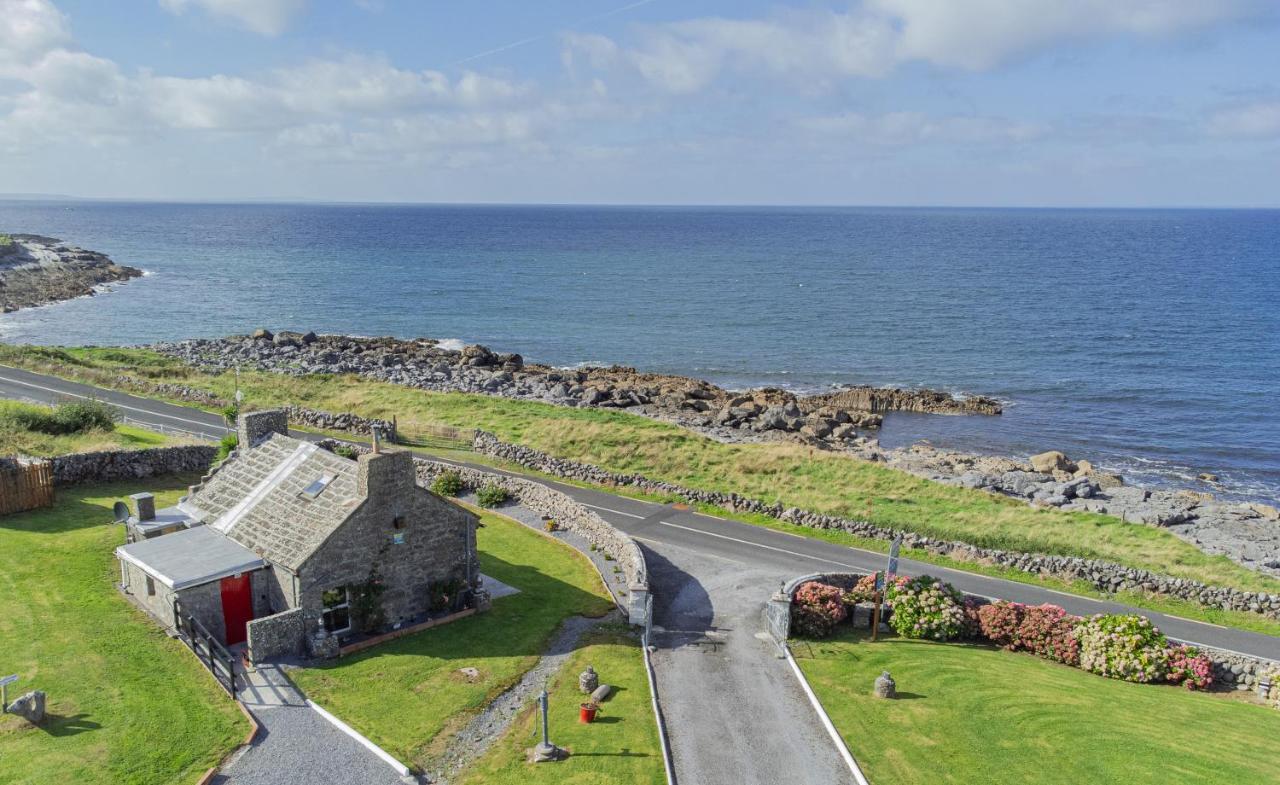 1844 Seascape Cottage Is Located On The Wild Atlantic Way Fanore Exteriör bild