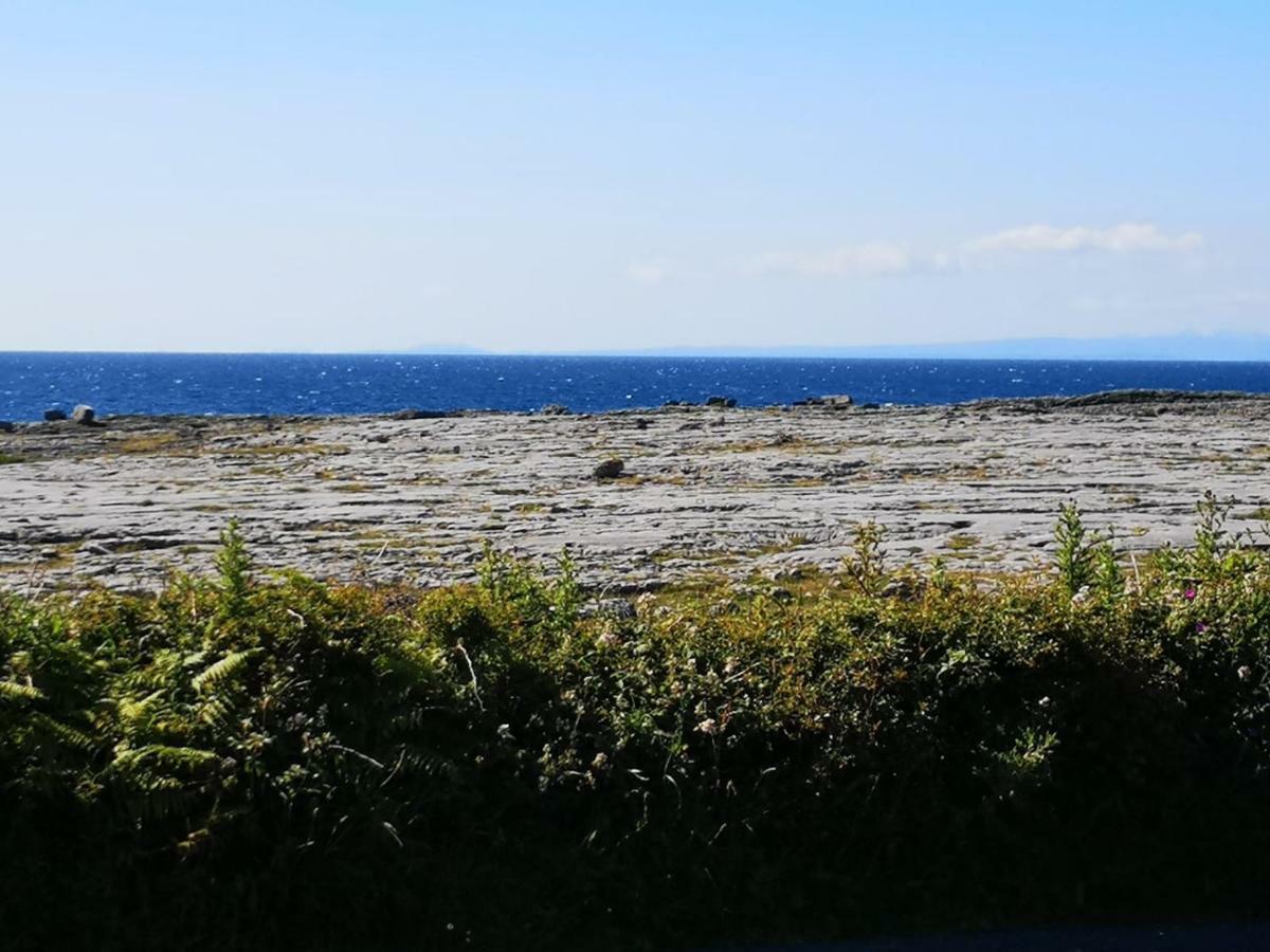 1844 Seascape Cottage Is Located On The Wild Atlantic Way Fanore Exteriör bild